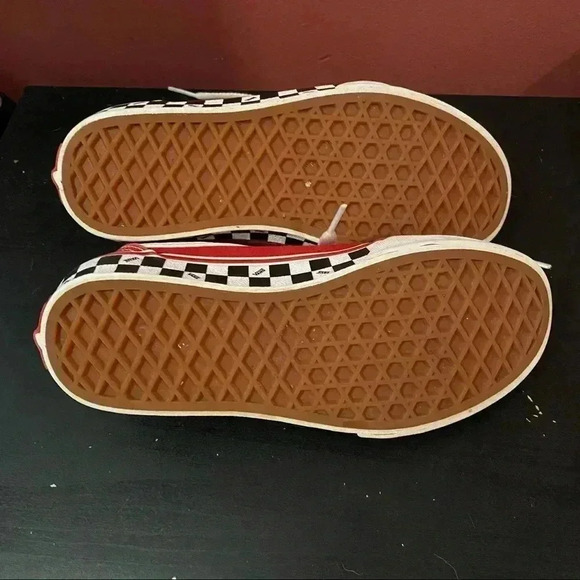 Vans Boy Red Shoes - Picture 8 of 8